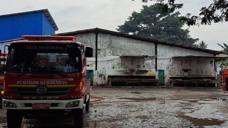 Kesulitan Napas dan Kerusakan Rumah Akibat Kebocoran Gas, Warga Tangerang Berjuang Bertahan