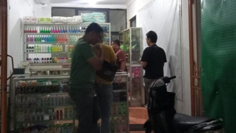 Polisi Menemukan Ratusan Butir Exsimer dan Tramadol di Toko Kosmetik di Tangerang