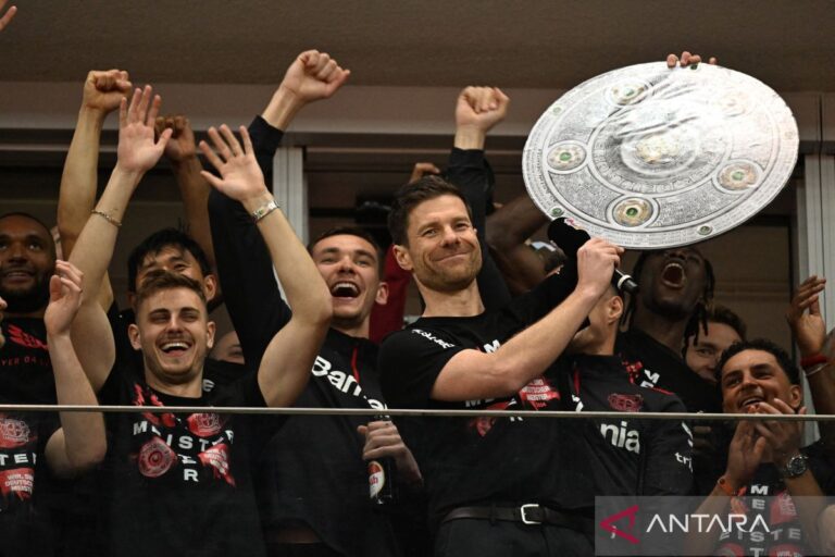 Bayer Leverkusen menjadi juara Liga Jerman setelah tersisa lima pertandingan