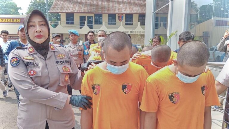 Polisi Menemukan Laboratorium Pembuatan Narkoba Sintetis di Tangerang Selatan