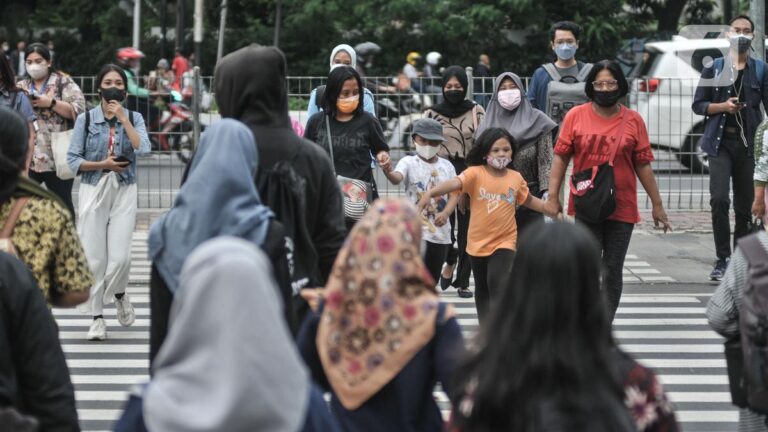 Kualitas Udara Jakarta Buruk, Gunakan Masker Saat Beraktivitas