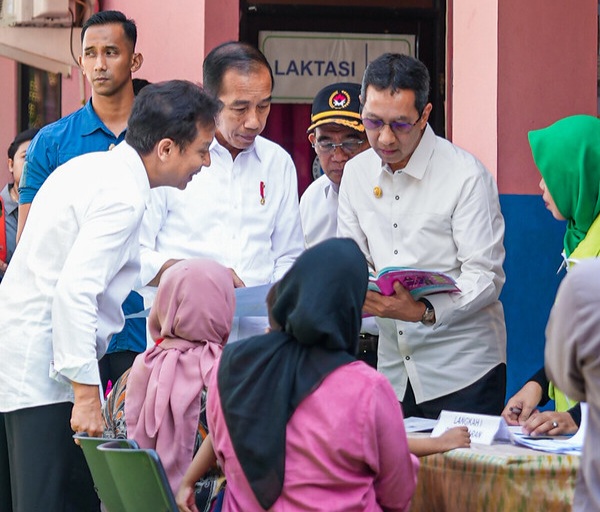 Presiden Jokowi : Pentingnya Konsolidasi Semua Pihak untuk Turunkan Angka Stunting demi Sehat Negeri
