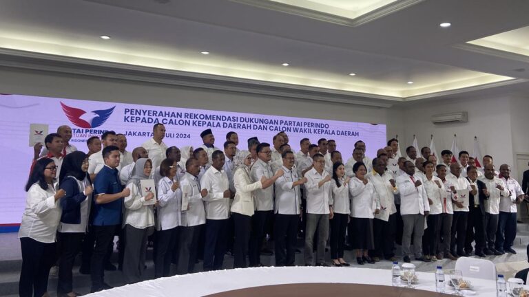 Perindo Serahkan 37 Rekomendasi kepada Bakal Calon Kepala Daerah di Seluruh Indonesia untuk Pilkada 2024